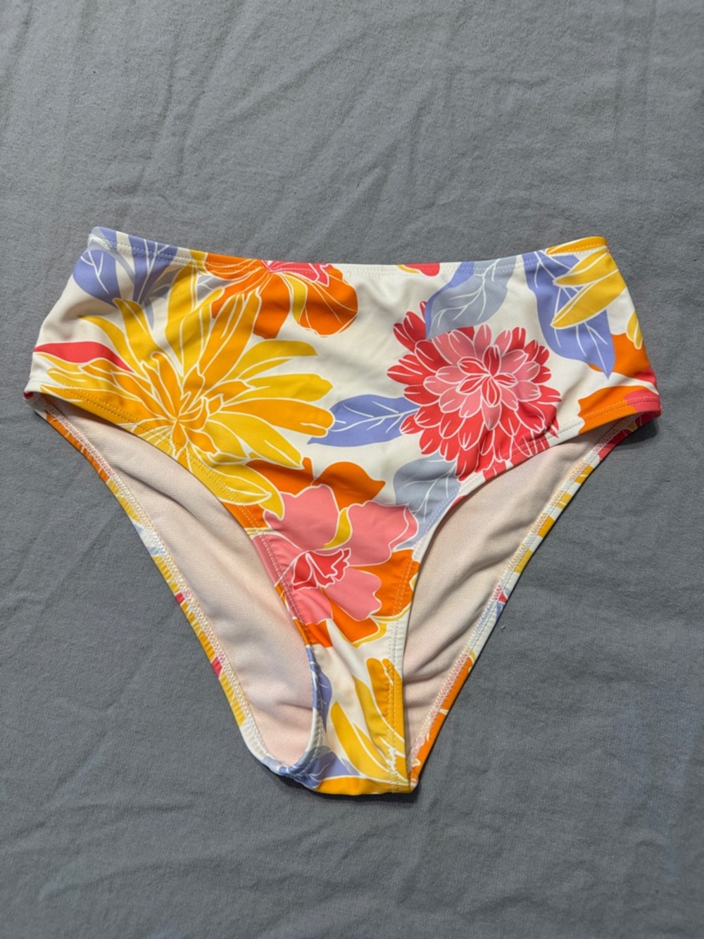 High-Waist Floral Bikini Bottoms - Multicolor